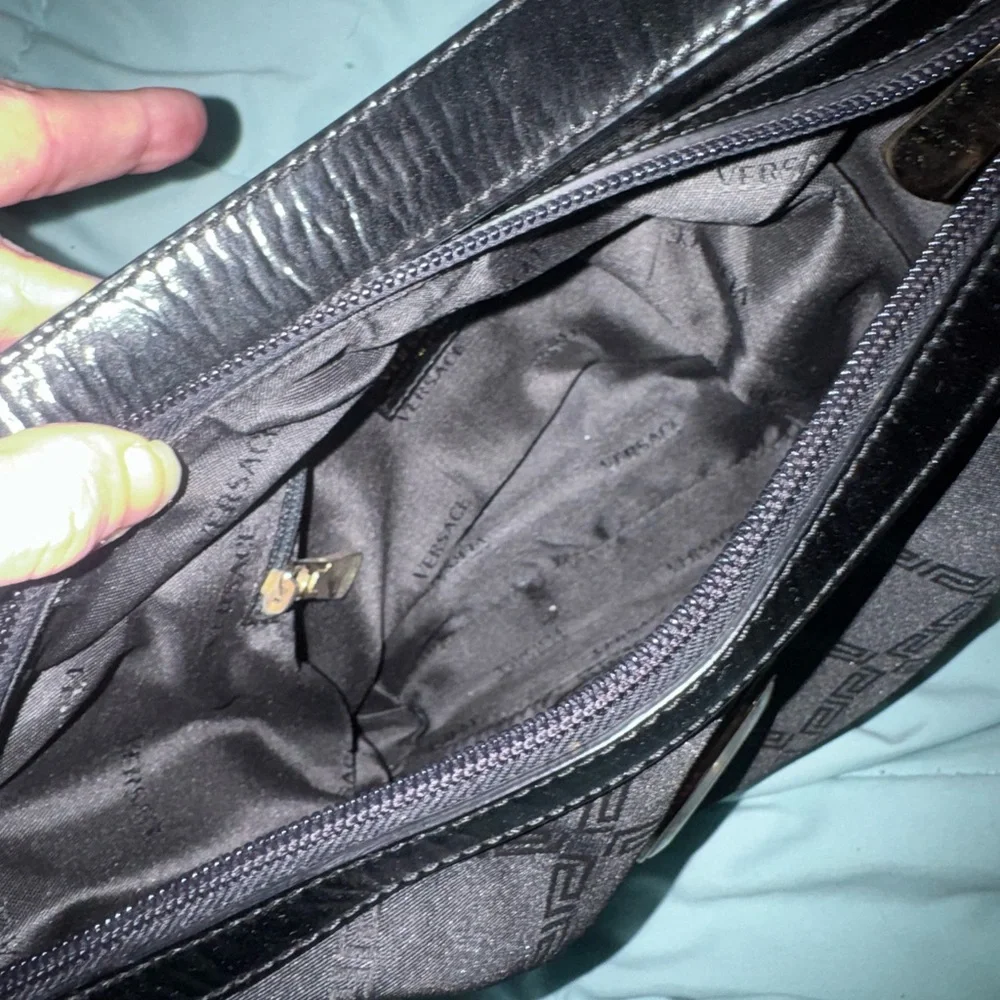 Versace Shoulder Bag - Picture 4 of 4